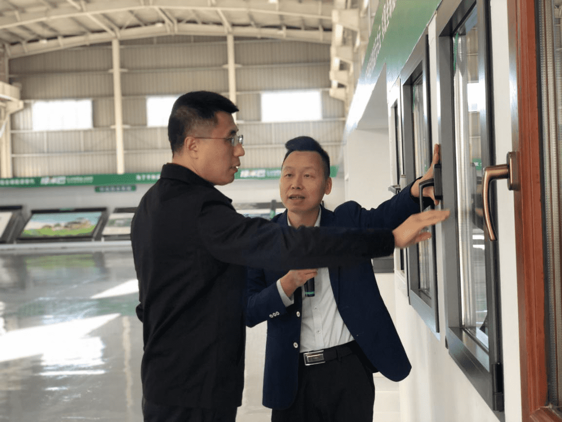 云南省科技廳調(diào)研組到綠米巴實地調(diào)研