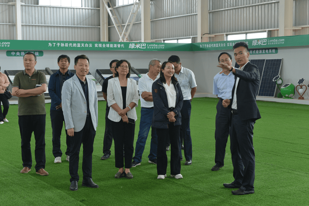 云南省科協(xié)副主席、政協(xié)常委袁曉瑭一行調研綠米巴產業(yè)園